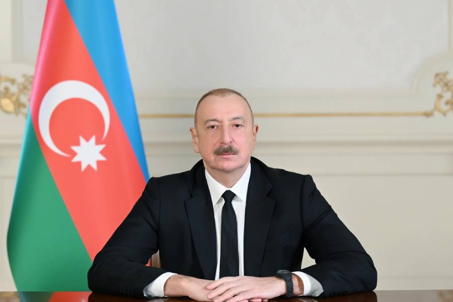 [[İlham Əliyev]] uşaqların rəqəmsal mühitdə zərərli məzmundan qorunması barədə Sərəncam imzalayıb